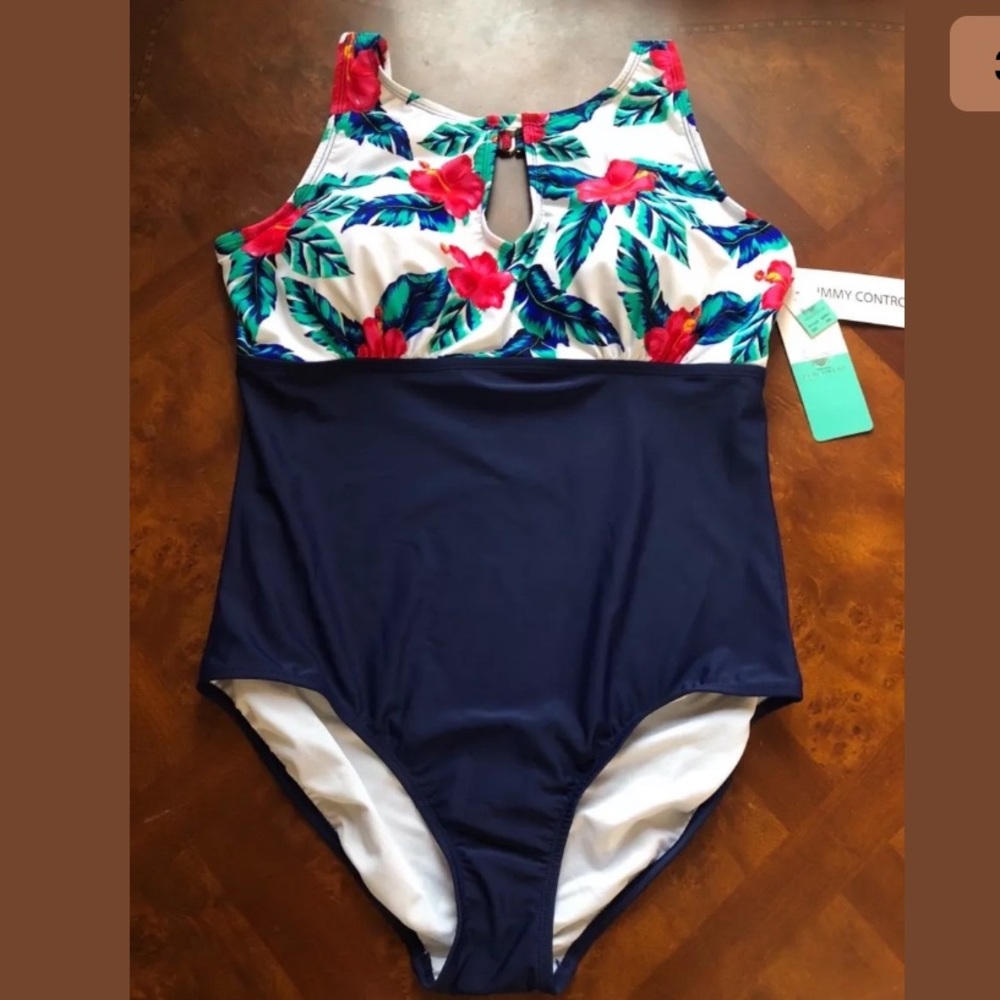 NWT Sea & Sand Beachware Floral One Piece Swimsuit 22W - Picture 3 of 8